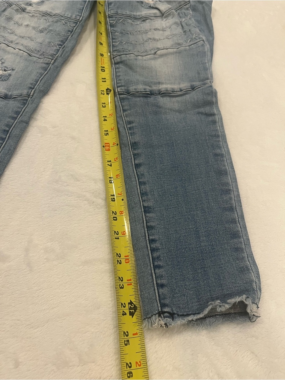 KanCan Distressed Moto Skinny Jeans - Size 27 / 7 - Picture 7 of 9